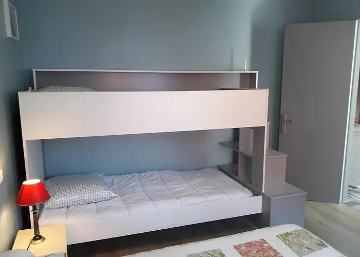 Maison 6 Couchages Près Centre-ville Sur Mer, Animaux Admis - Fr-1-194-430