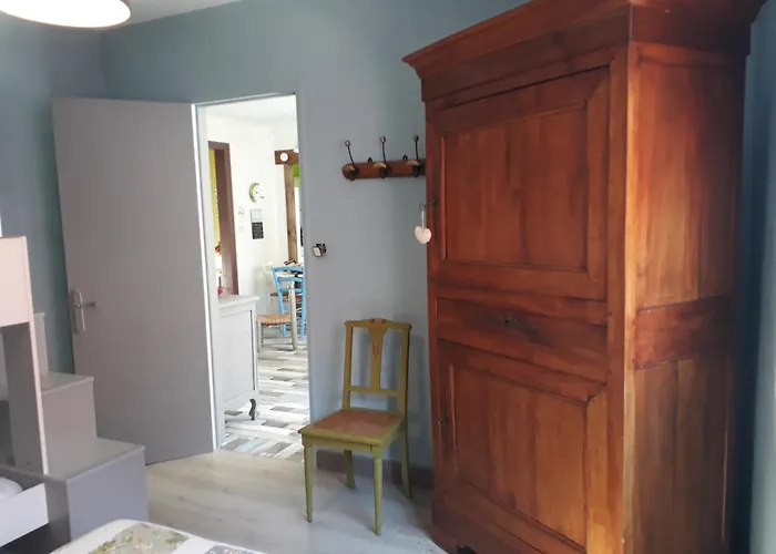 Hébergement de vacances Maison 6 Couchages Près Centre-ville Sur Mer, Animaux Admis - Fr-1-194-430