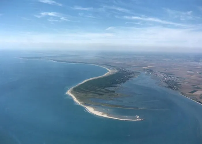 Hébergement de vacances Maison 6 Couchages Près Centre-ville Sur Mer, Animaux Admis - Fr-1-194-430